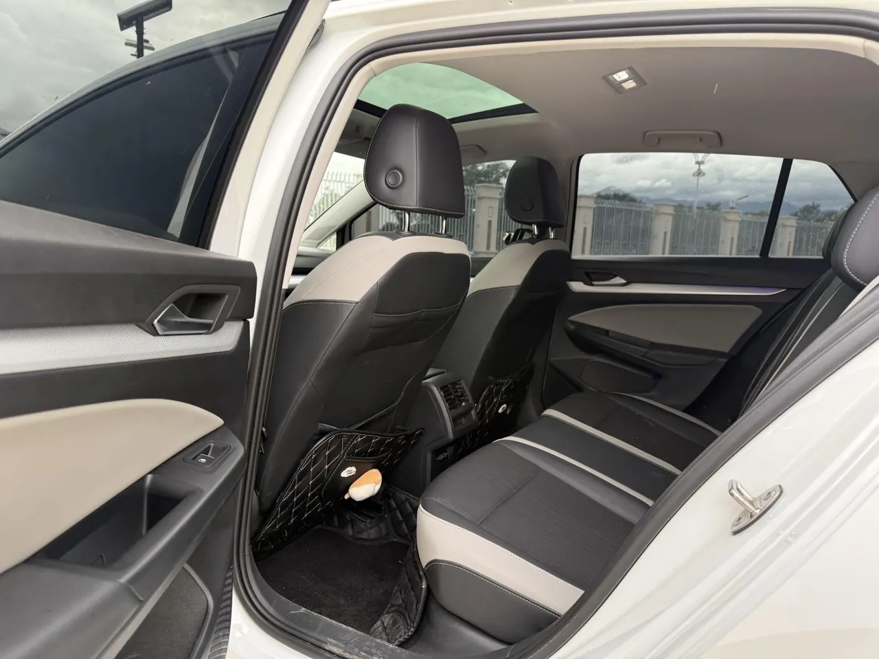Volkswagen 2021 Golf 8 PRO 1.4TSI 280TSI Automatic 6