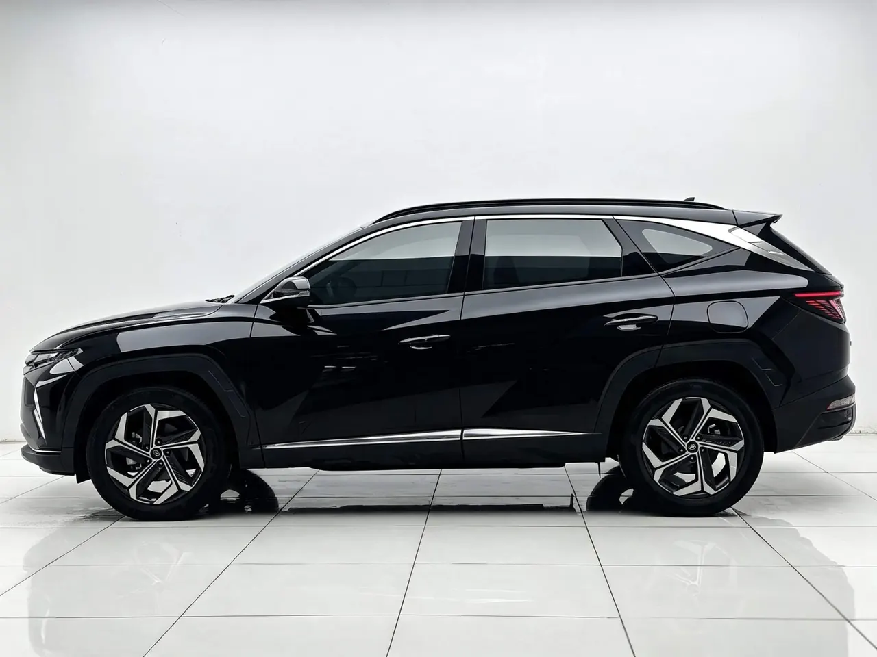 Hyundai 2023 Shengda Traveler 2.0TGDi 380TGDi LUX Four-wheel Drive Premium Edition (HTRAC) Automatic Gear 4