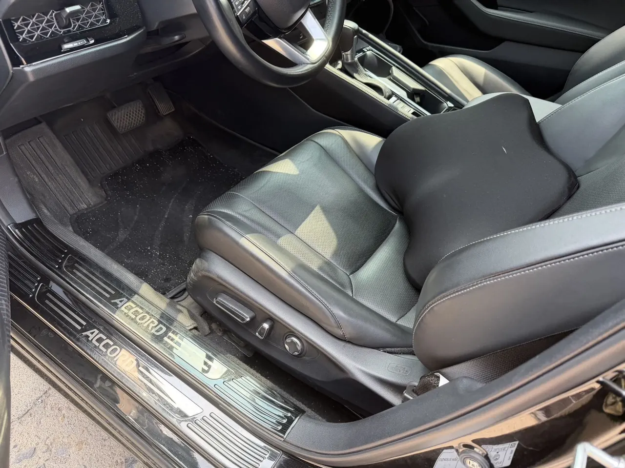 Honda 2023 11th Generation Accord 1.5T Stepless 260TURBO Excellent Automatic Gear 4
