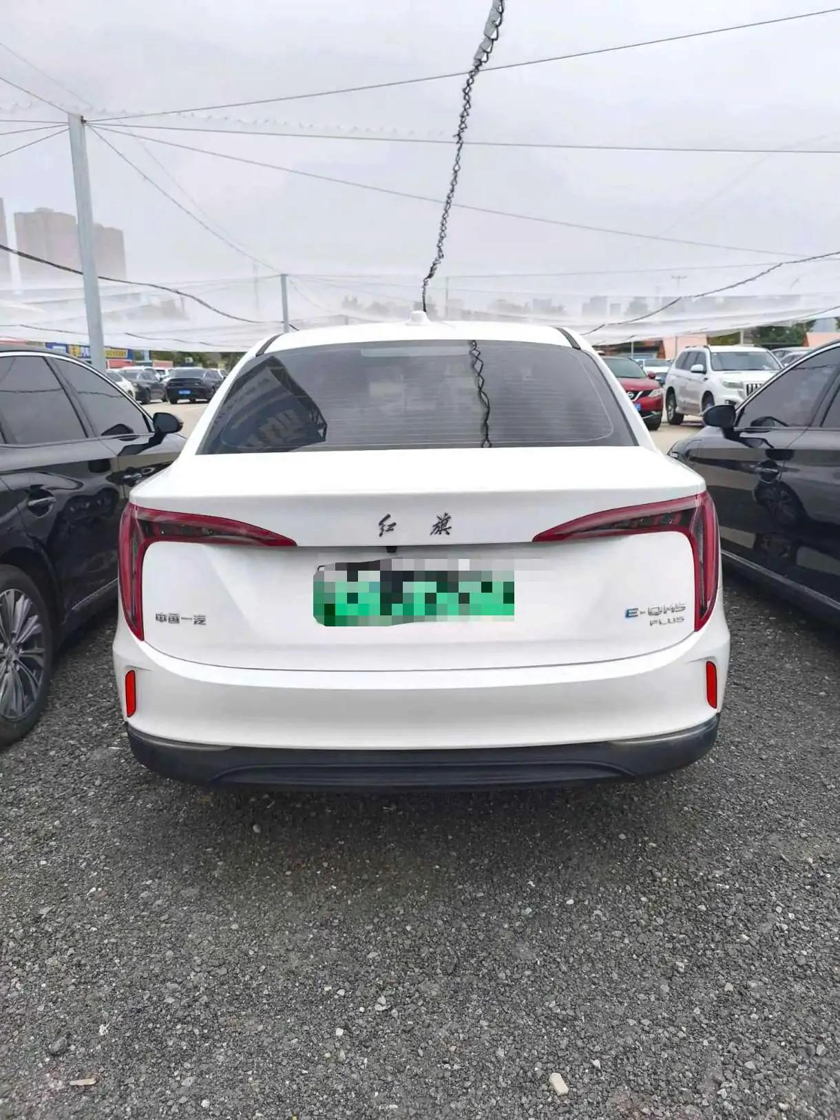HongQi 2023 E-QM 5 560km PLUS automatic gear 5