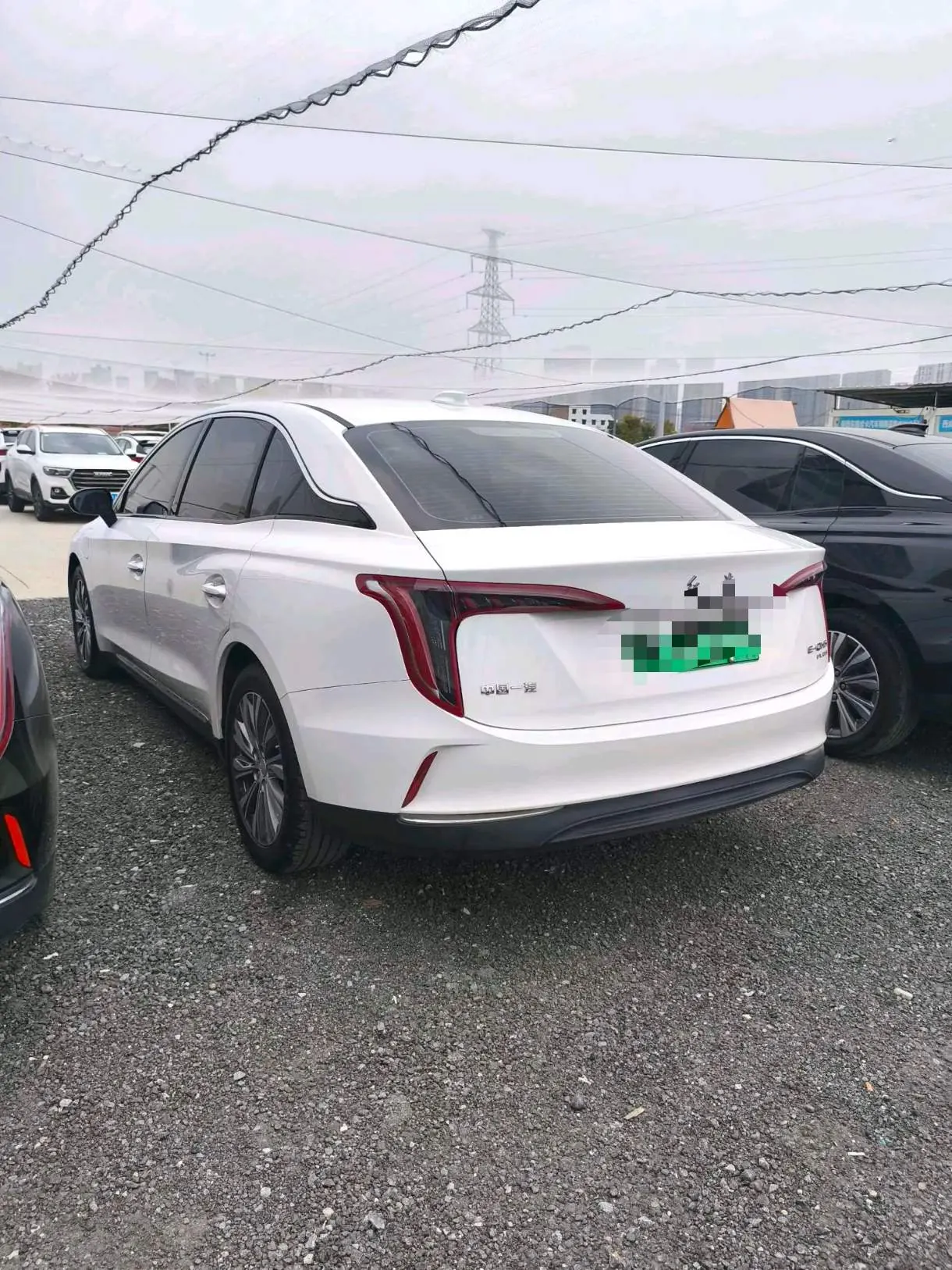 HongQi 2023 E-QM 5 560km PLUS automatic gear 6