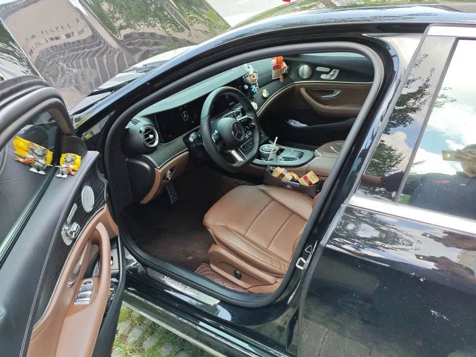Mercedes Benz E Class 2021 E 300 L 2.0T Sports Luxury Automatic Gear 4