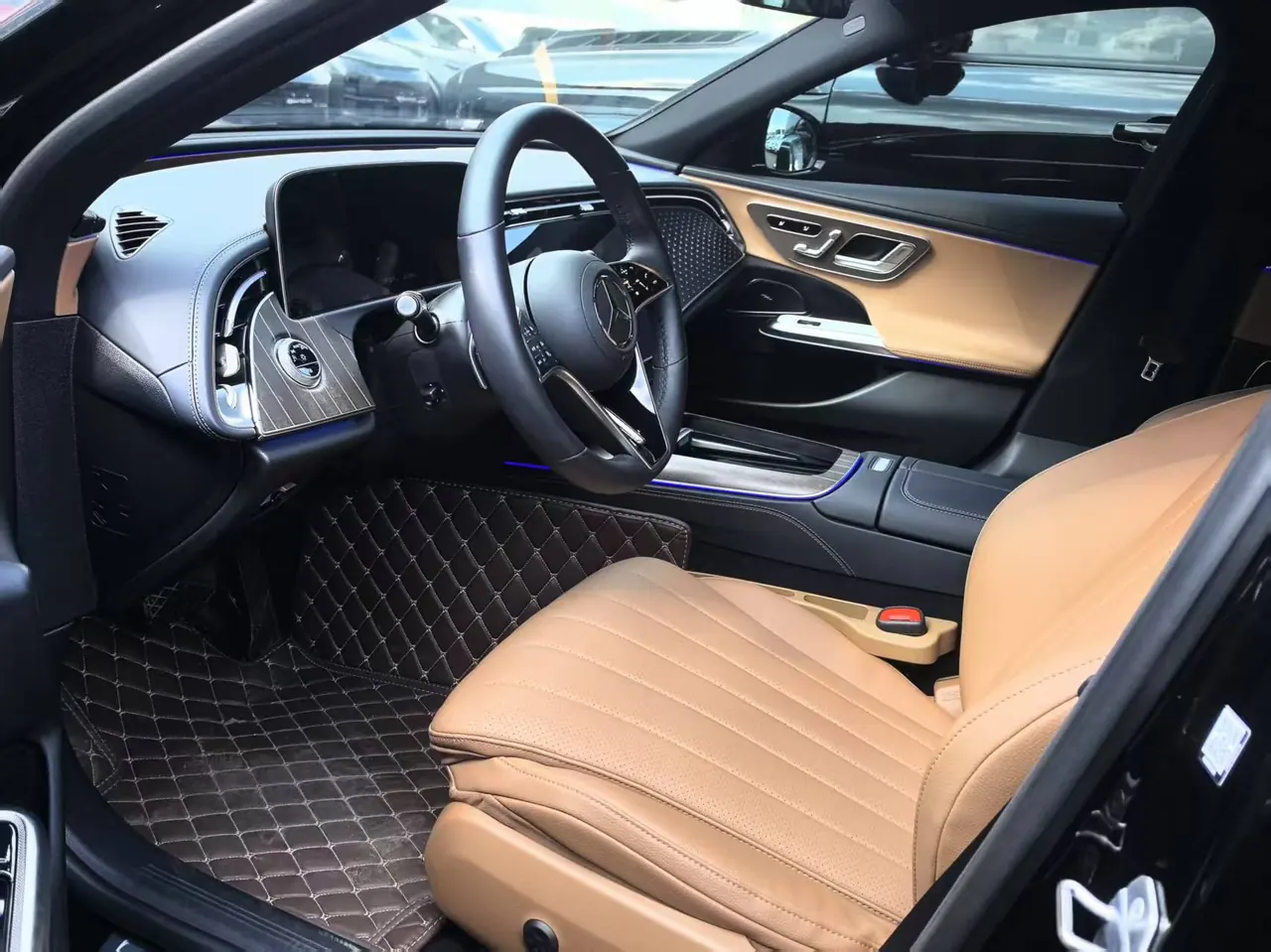 Mercedes Benz E-Class 2025 model E 300 L 48V 2.0T Luxury Edition Automatic 2