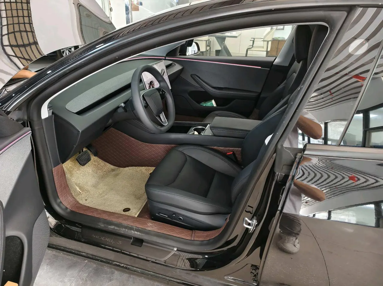 Tesla 2025 Model 3 long endurance rear wheel drive version (modified) automatic gear 4