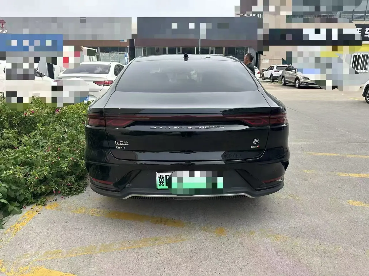 BYD 2025 Han DM-i 1.5T stepless smart driving version 125KM laser Radar flagship automatic gear 5