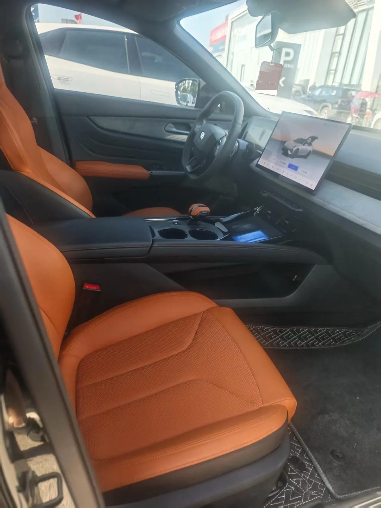 ChangAn 2025 UNI-V 2.0T Jin Qing type automatic gear 3