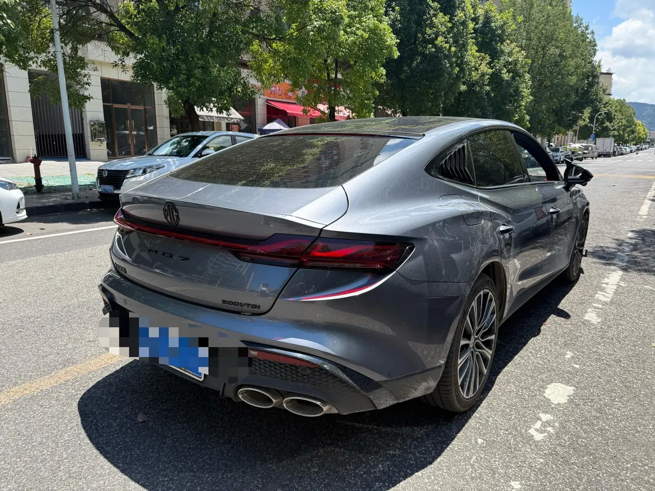 MG 2025 MG7 1.5T 300 Elegant Automatic Gear 4