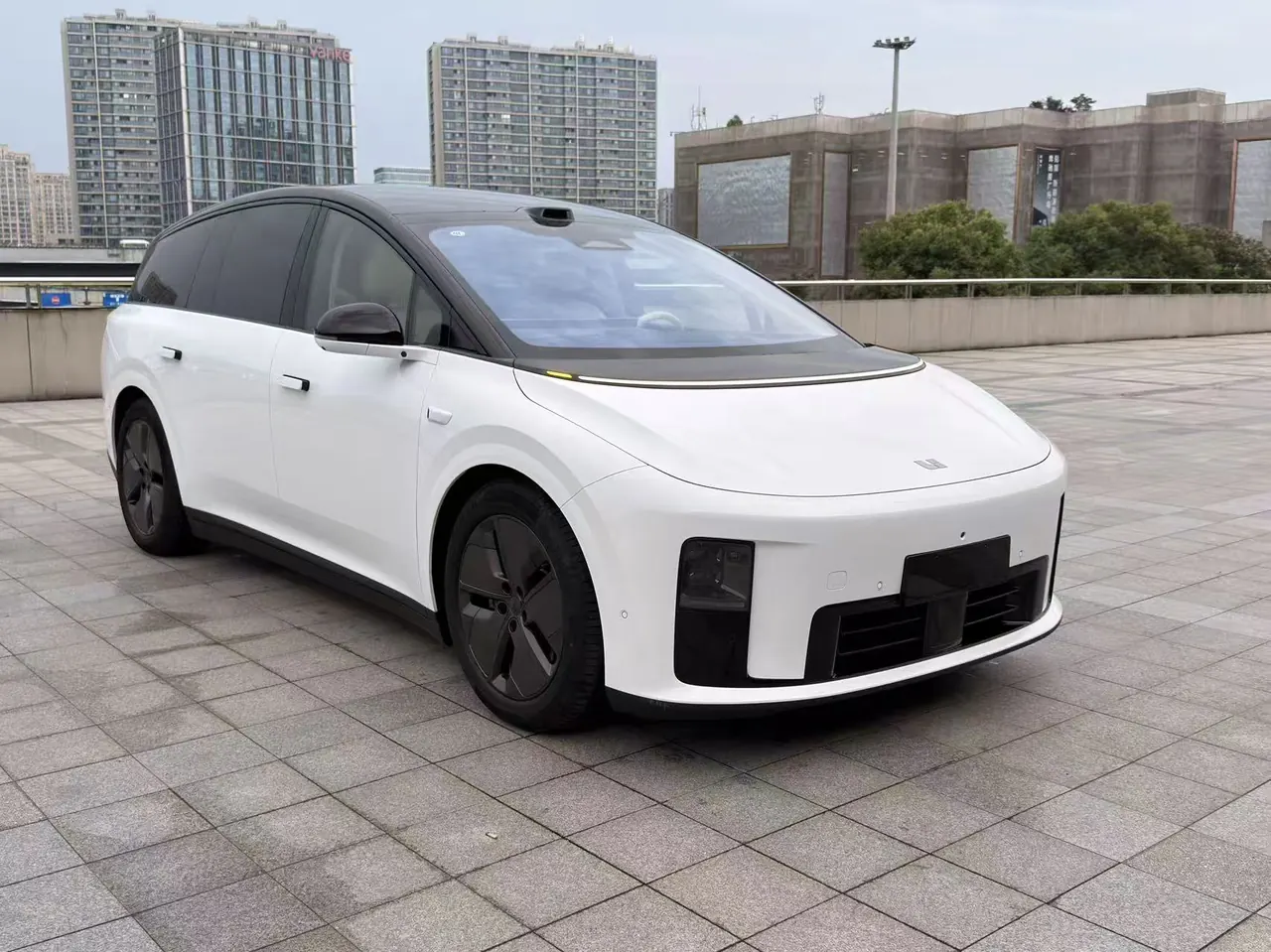 Li 2025 i8 Standard Edition Automatic Gear 2