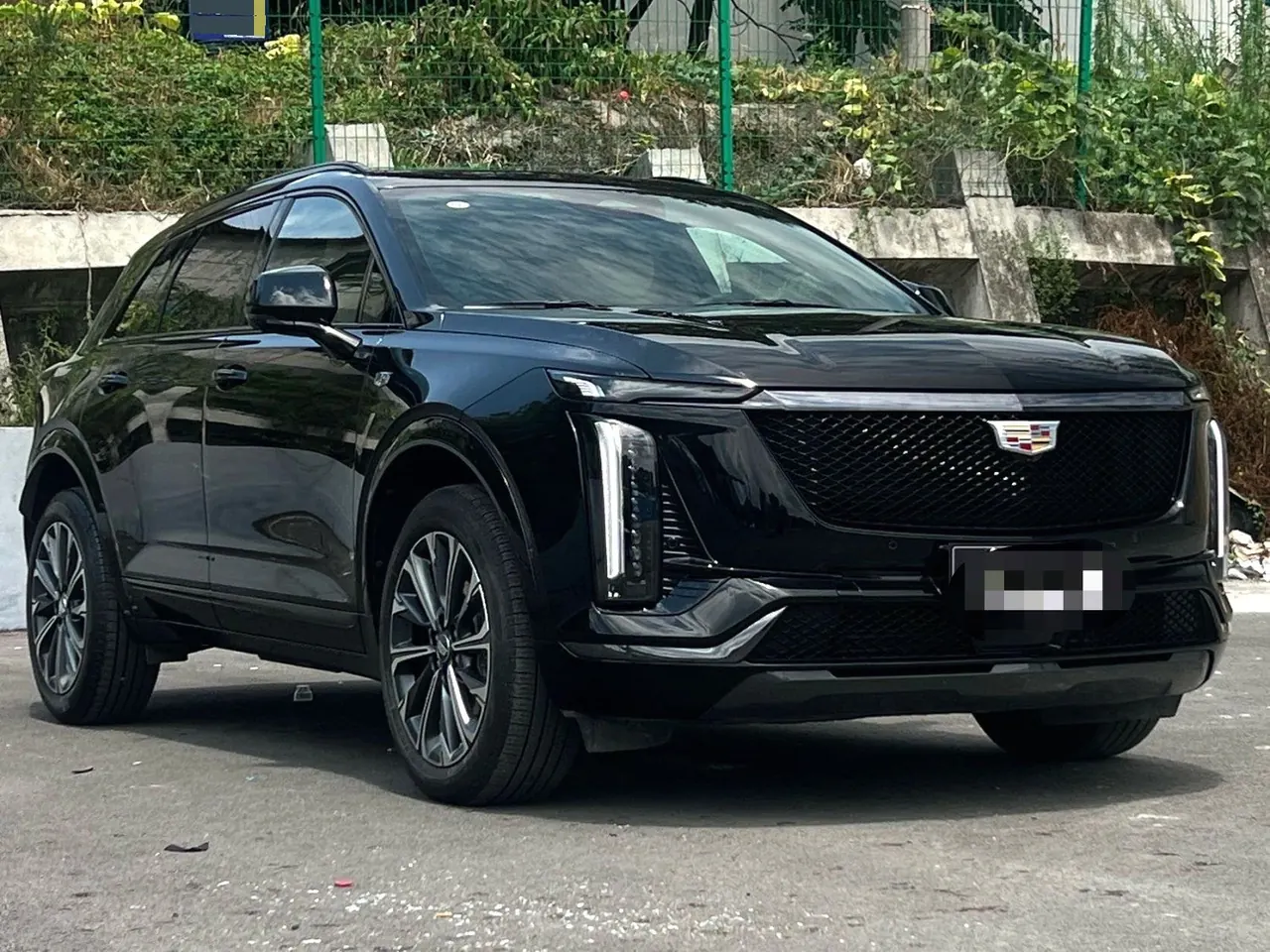 Cadillac 2025 XT5 48V 2.0T Luxury Automatic Gear 3