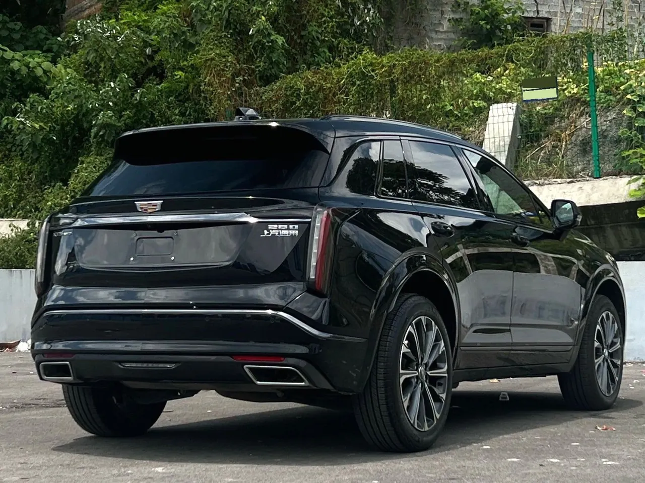 Cadillac 2025 XT5 48V 2.0T Luxury Automatic Gear 9