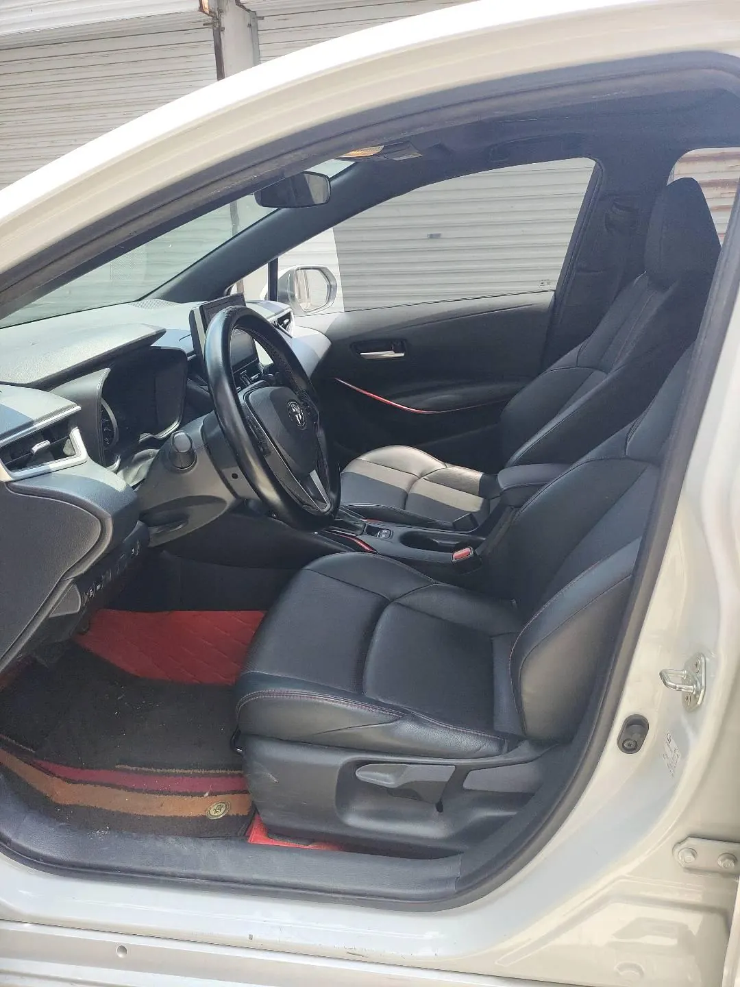 Toyota 2021 Lei Ling Shuangqing 1.8H Stepless Sports Edition Automatic Gear 5