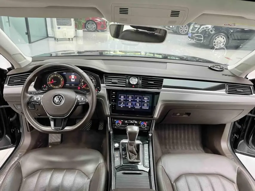 Volkswagen 2021 Huiang 2.0TSI 380TSI Deluxe Edition Automatic Gear 4