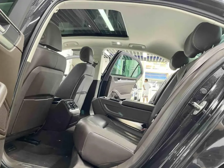 Volkswagen 2021 Huiang 2.0TSI 380TSI Deluxe Edition Automatic Gear 5