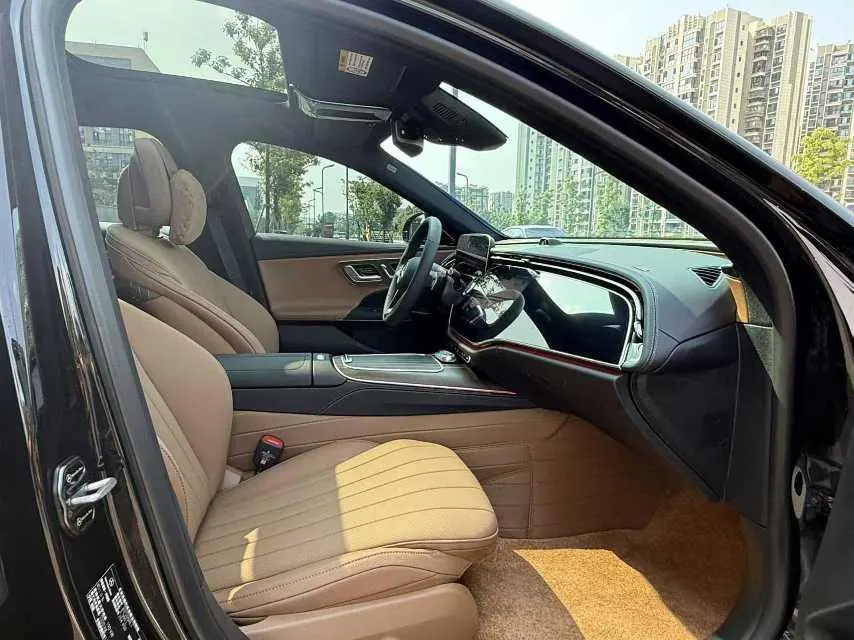 Mercedes Benz E Class 2025 E 300 L 48V 2.0T Luxury (Modified) Automatic Gear 6