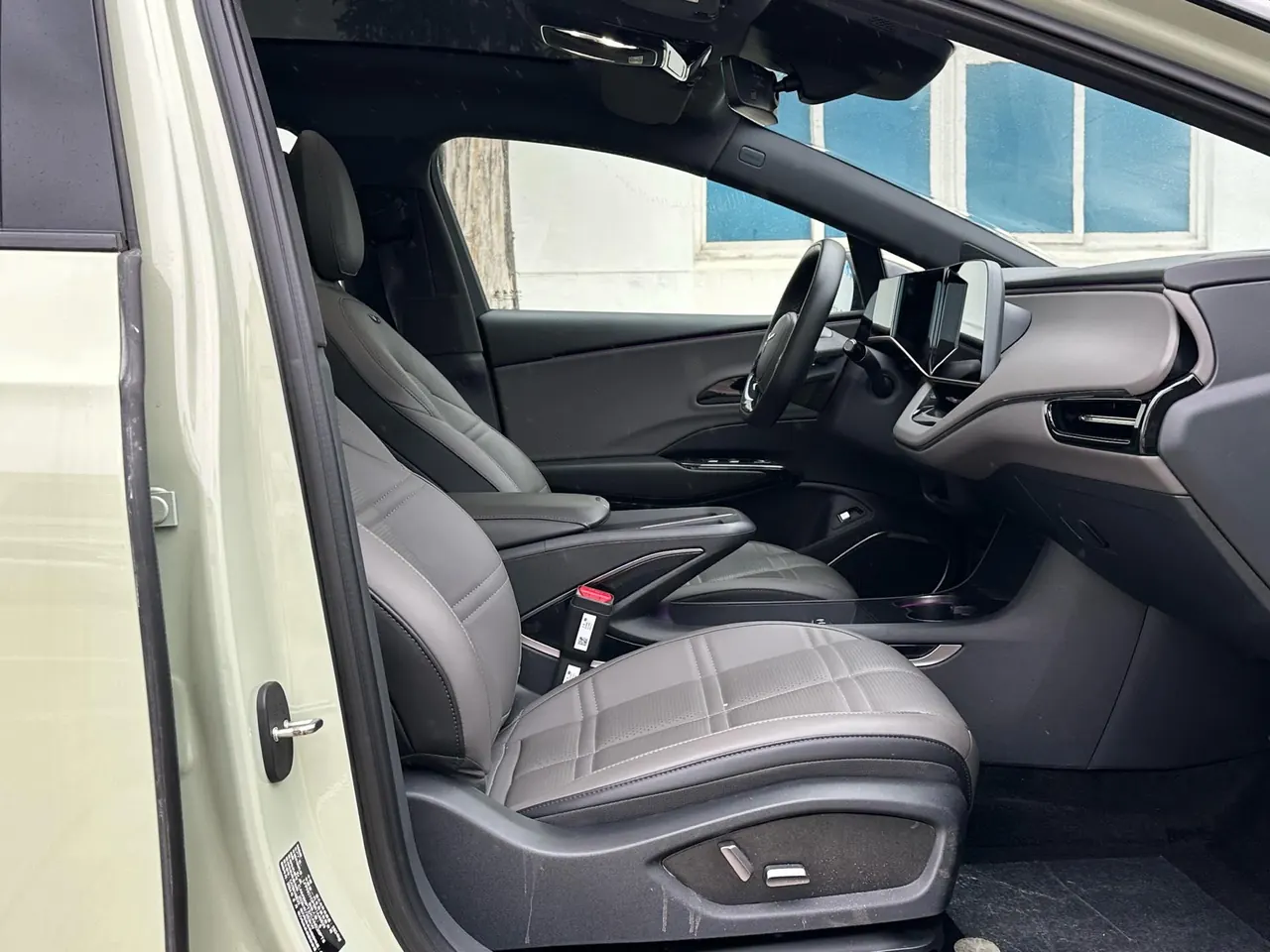 HongQi 2024 EH 7 690 Pro Automatic 5