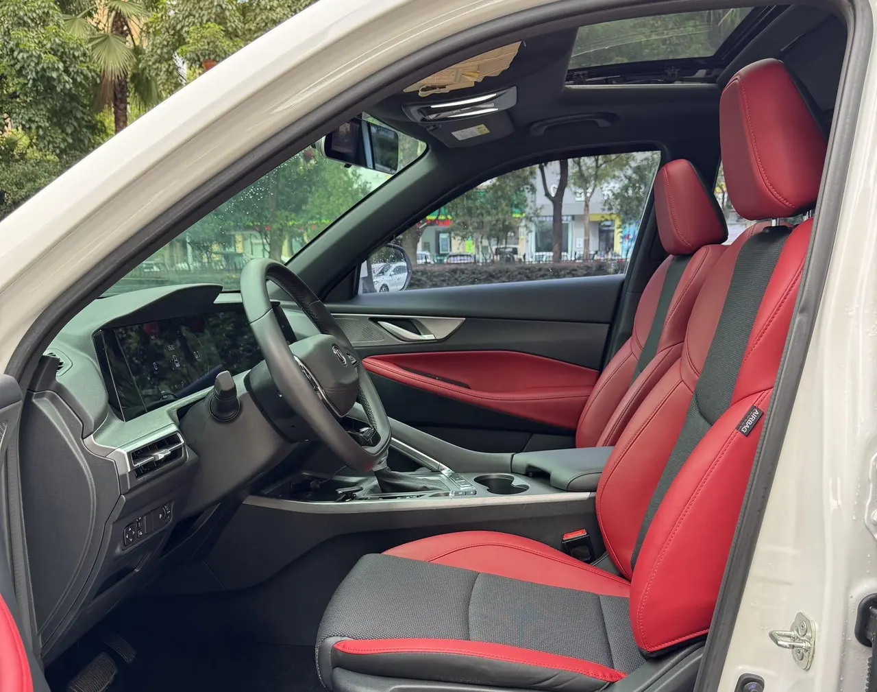 ChangAn 2022 CS35 PLUS 1.4T Blue Whale NE Luxury Automatic Gear 7