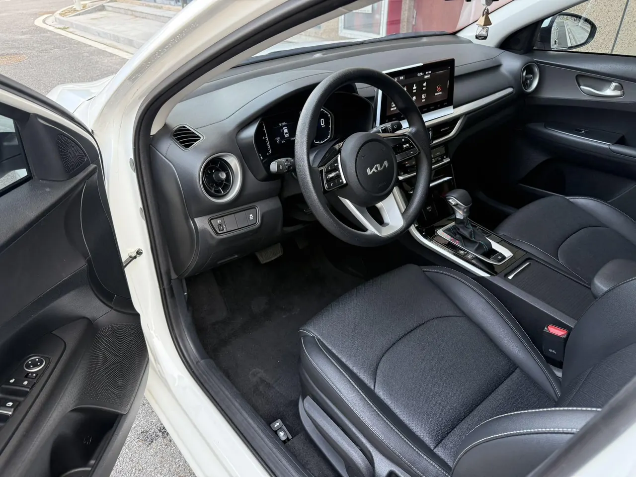 Kia 2021 K3 1.5 Stepless Youth Edition (Modified) Automatic Gear 3