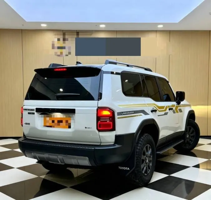 Toyota 2025 Prado HEV 2.4T Wild WX Edition 5-seat Automatic Gear 4
