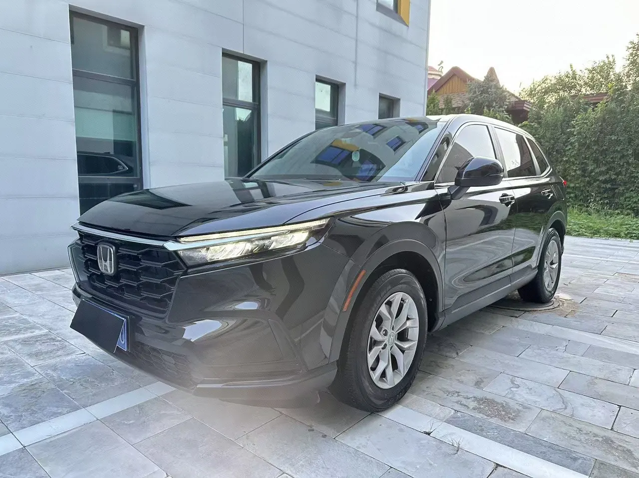 打开图片灯箱:Honda 2024 CR-V 1.5T CVT 240TURBO Two-Wheel-Drive Prestige 5-Seater Automatic