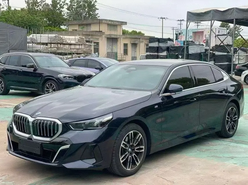 Open image lightbox: BMW 5 Series (Imported) 2024 525i 48V 2.0T M Sports Suit Automatic Gear
