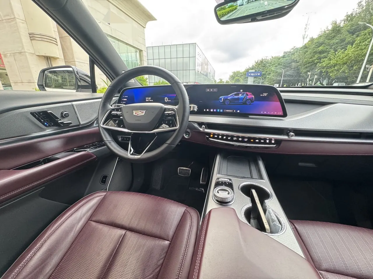 Cadillac 2025 XT5 48V 2.0T Platinum Automatic Gear 11