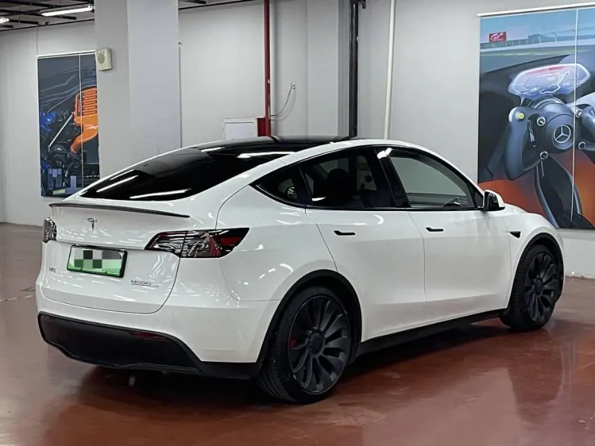 Tesla 2024 Model Y Performance High Performance Edition Automatic Gear 8