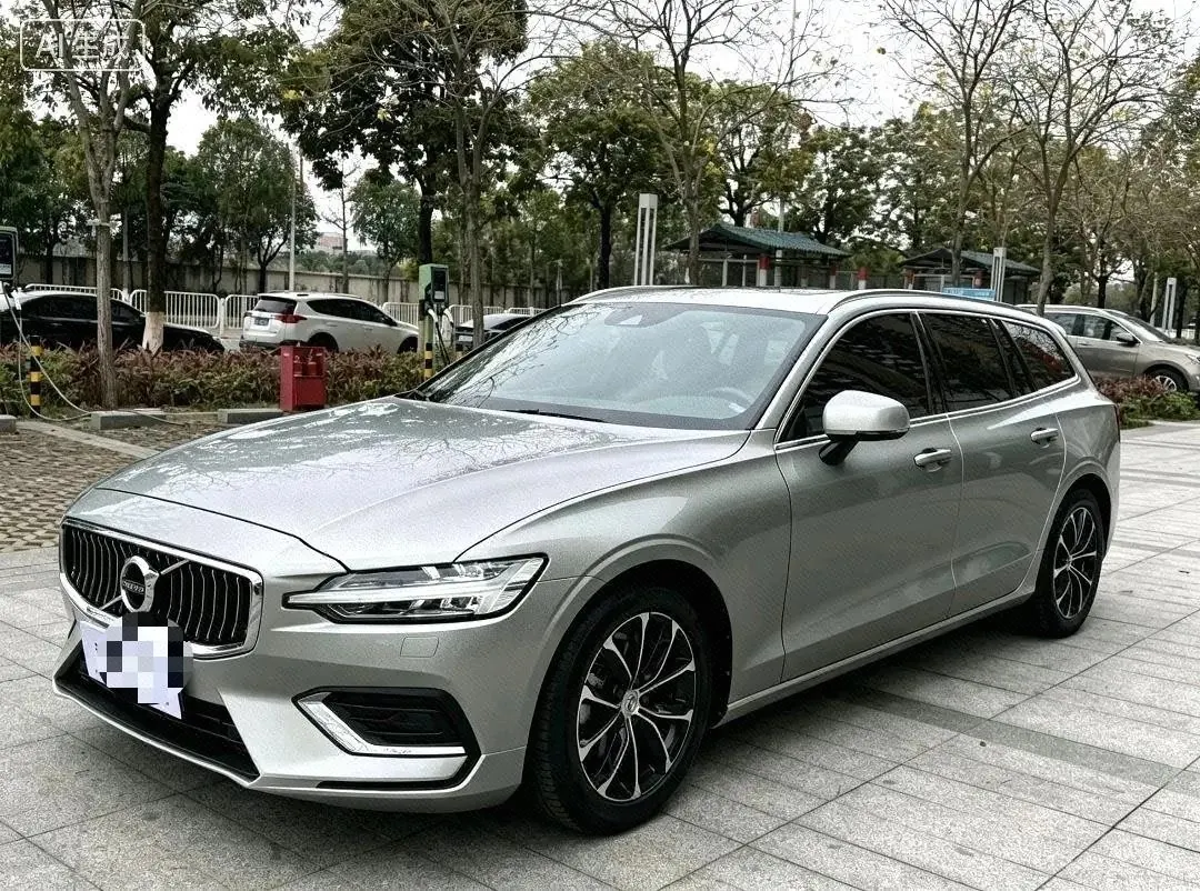 Volvo V60 (Imported) 2020 V60 2.0T T5 Zhiyuan Deluxe Edition Automatic Gear - View 1