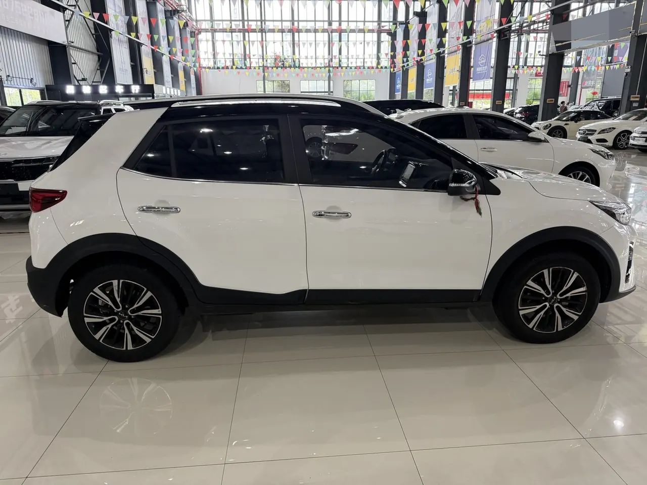 Kia 2021 Yi Run 1.4 Stepless Sunroof Automatic Transmission 7