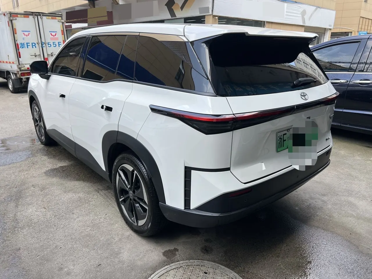 Toyota 2025 Platinum Intelligence 3X 520 Pro Automatic Gear 3