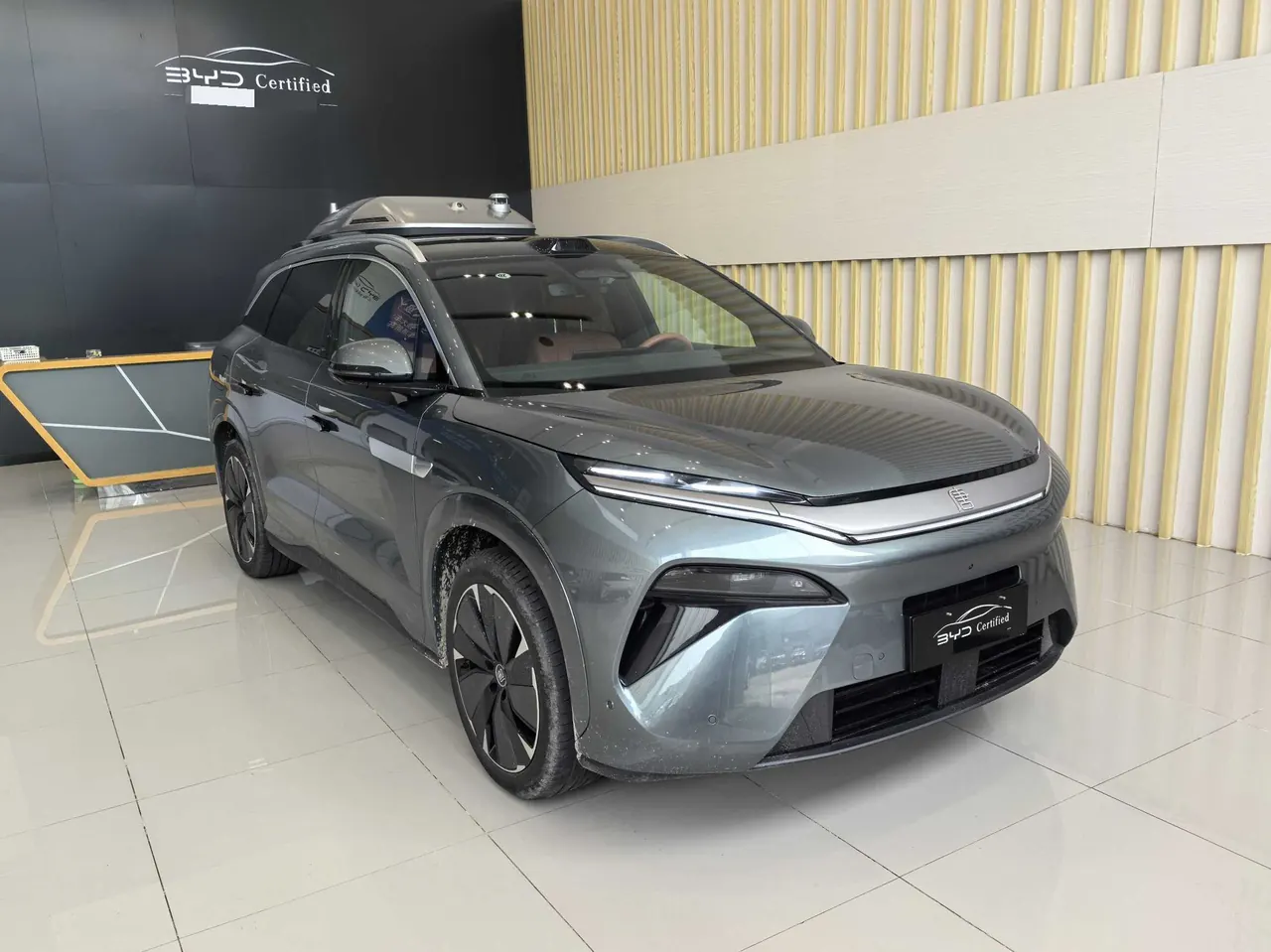 BYD 2025 Tang L DM 1.5T stepless 175KM unmanned aerial vehicle player version automatic gear 3