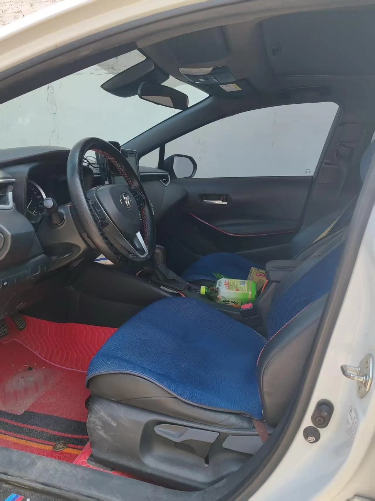 Toyota 2021 Lei Ling 1.2T Stepless 185T Sports Edition Automatic Gear 2