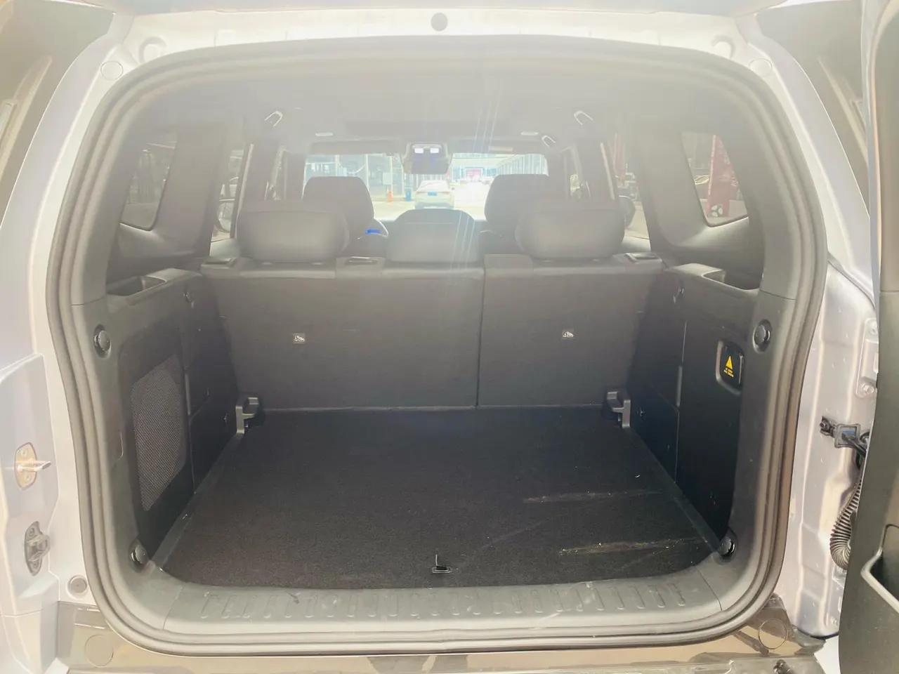 ChangAn Deepal 2025 G318 Worry-free Crossing Edition Four-wheel Drive Far Mountain Edition Automatic Gear 10
