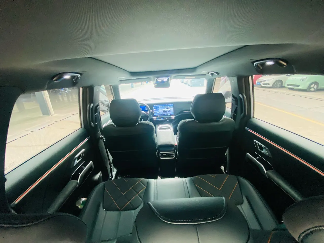 ChangAn Deepal 2025 G318 Worry-free Crossing Edition Four-wheel Drive Far Mountain Edition Automatic Gear 11