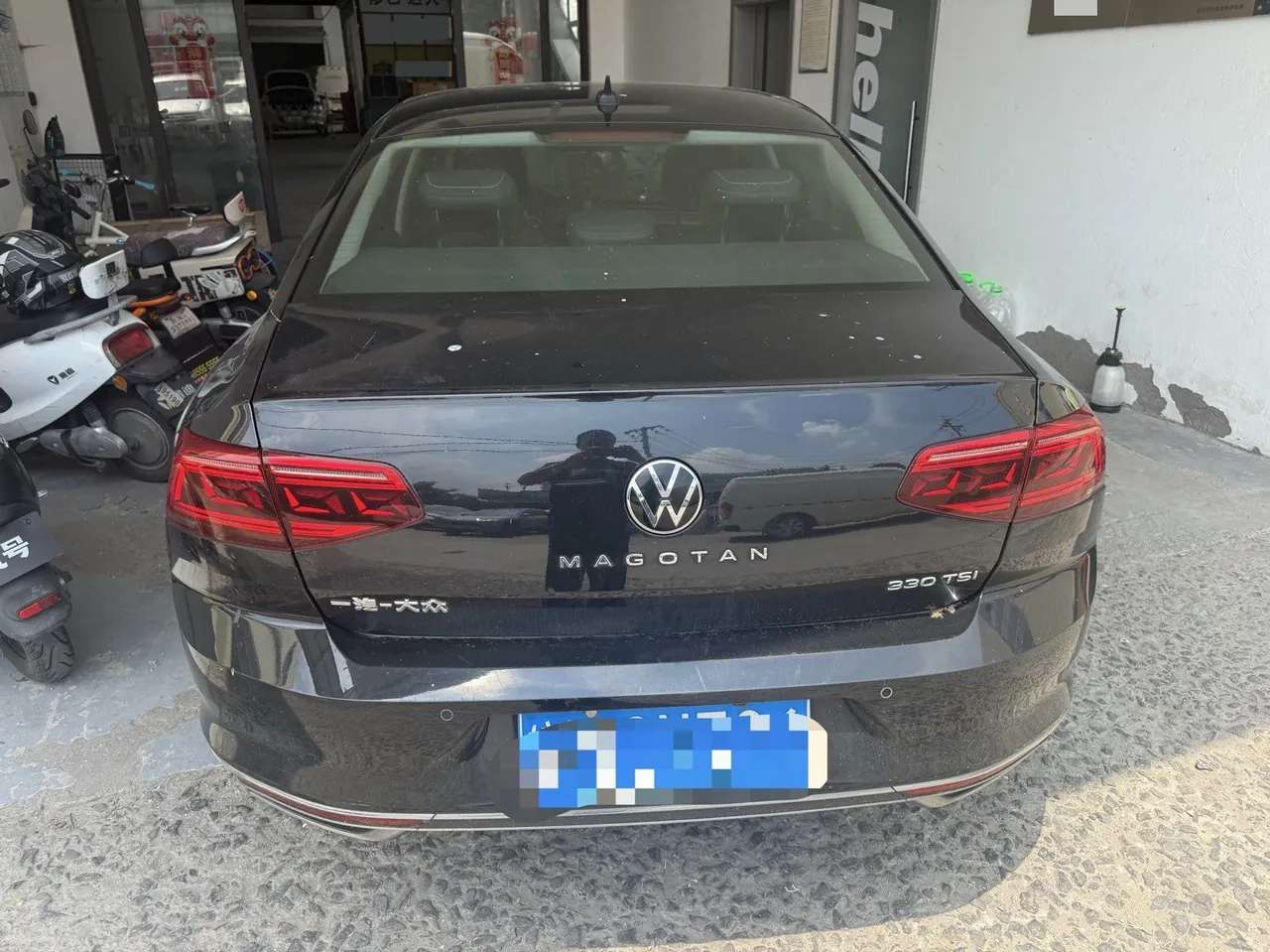 Volkswagen 2020 Magotan 2.0TSI 330TSI luxury automatic transmission 7