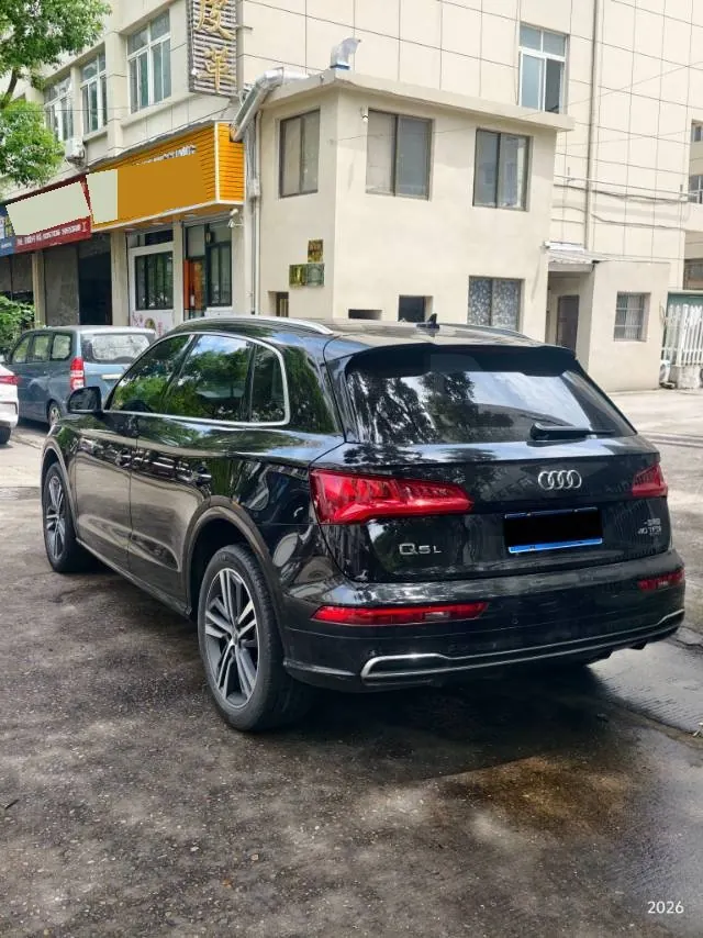 Audi 2020 Q5L 2.0TFSI 40TFSI Rongxiang Fashion Automatic 8