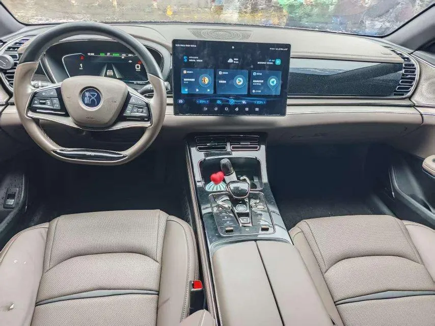 BYD 2021 Chinese Standard Endurance Edition Deluxe Automatic Transmission 3
