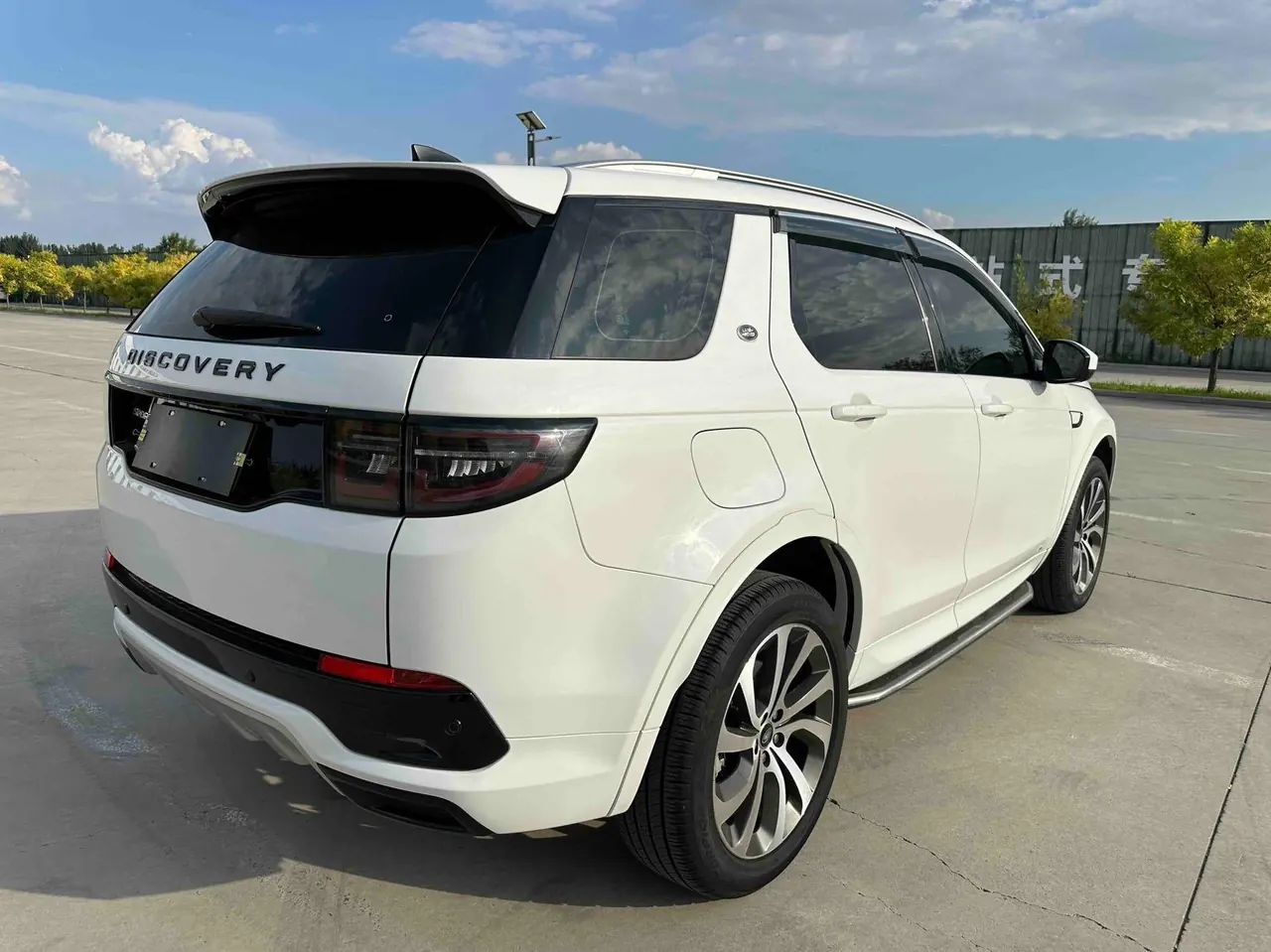 Road Rover 2022 cash discovery sports version 48V 2.0T 249PS metropolitan version 5 automatic gear 4