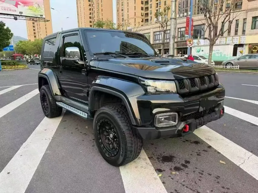 Beijing 2020 BJ40 2.0T 4-wheel drive tribute version extreme automatic gear 2