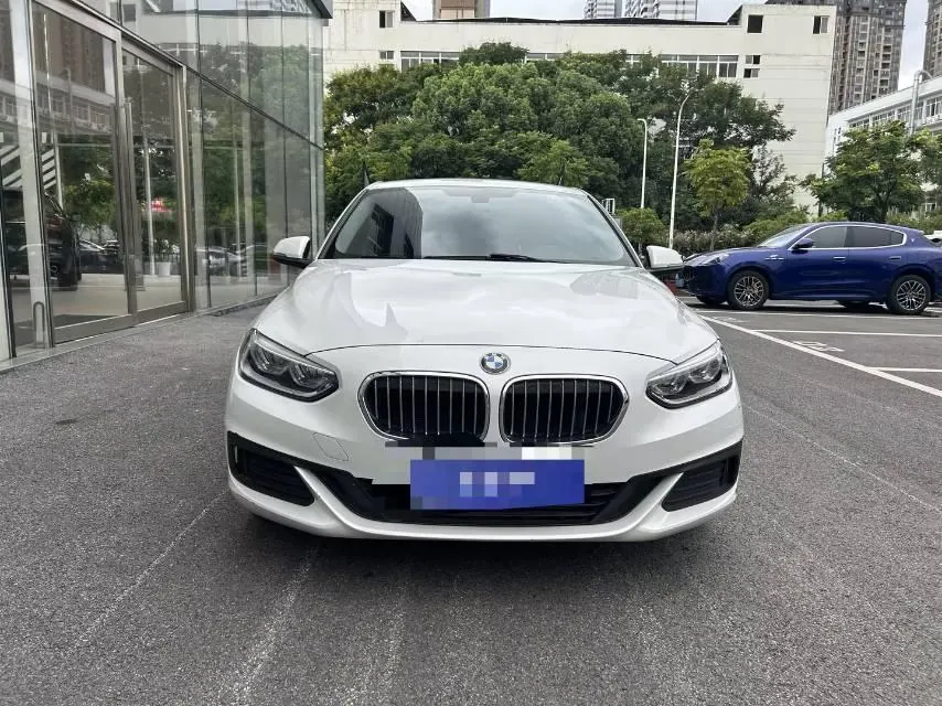 BMW 1 Series 2020 120i 1.5T Fashion Automatic 2