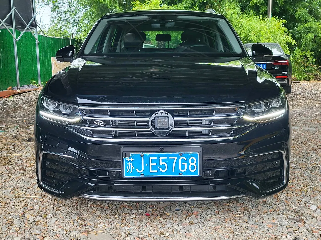 Volkswagen 2022 Tiguan L R-Line 2.0TSI 330TSI Two-Drive R-Line Ultimate Automatic Gear 2