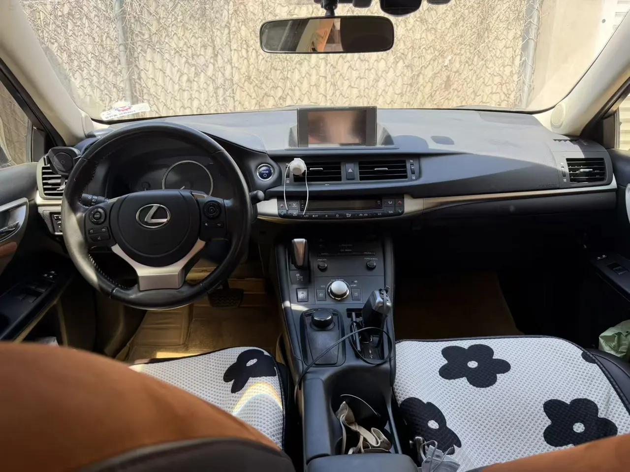 Lexus CT (Imported) 2020 CT200h 1.8 Stepless Comfort Edition (Black Roof) Automatic Gear 5