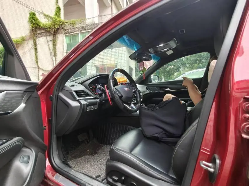 Cadillac 2020 CT4 2.0T 28T fashion automatic gear 4