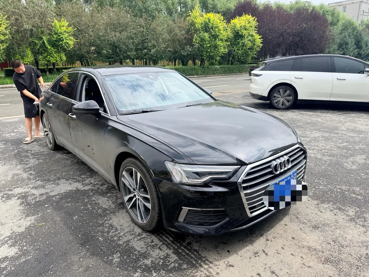 Audi 2021 A6L 2.0TFSI 40TFSI Deluxe Elegant Automatic 2