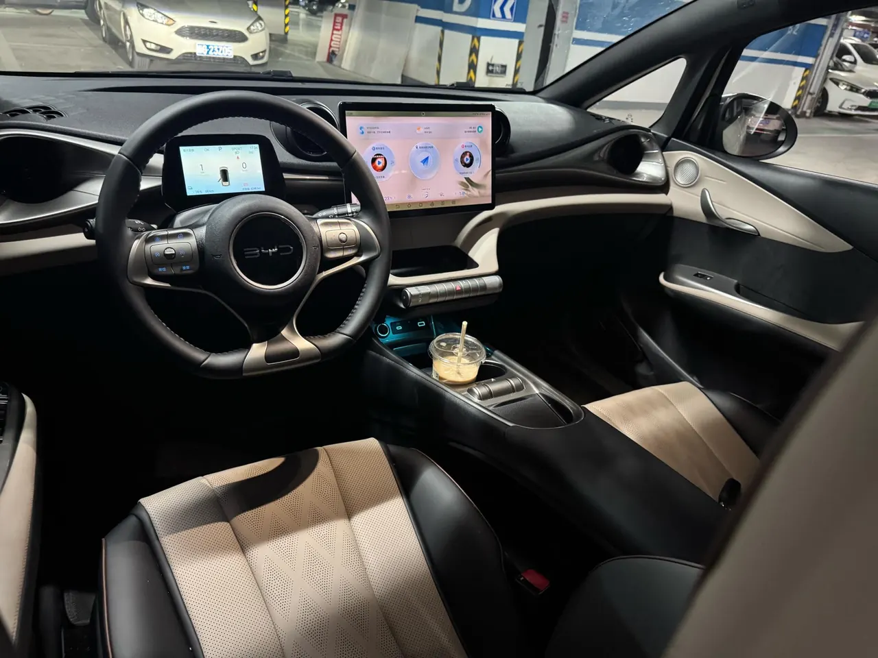 BYD 2025 Dolphins 420km Free Edition Automatic 3