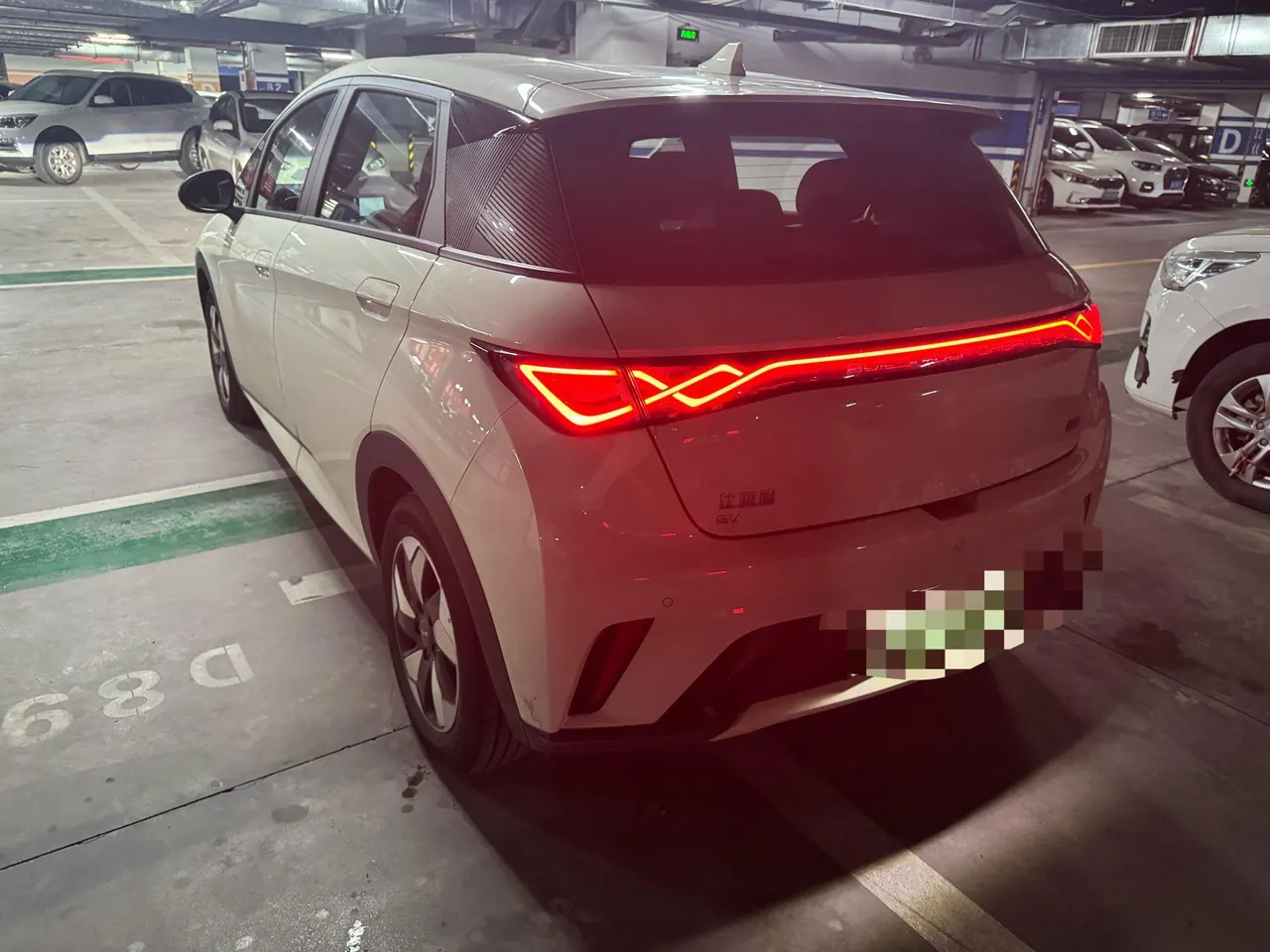 BYD 2025 Dolphins 420km Free Edition Automatic 5