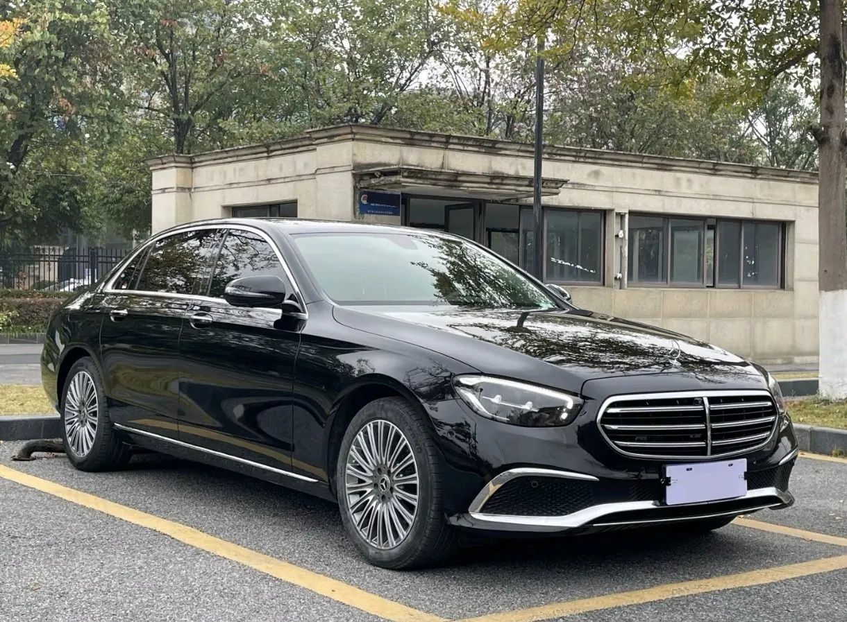 Mercedes Benz E Class 2023 E 300 L 2.0T Luxury Automatic Gear 4