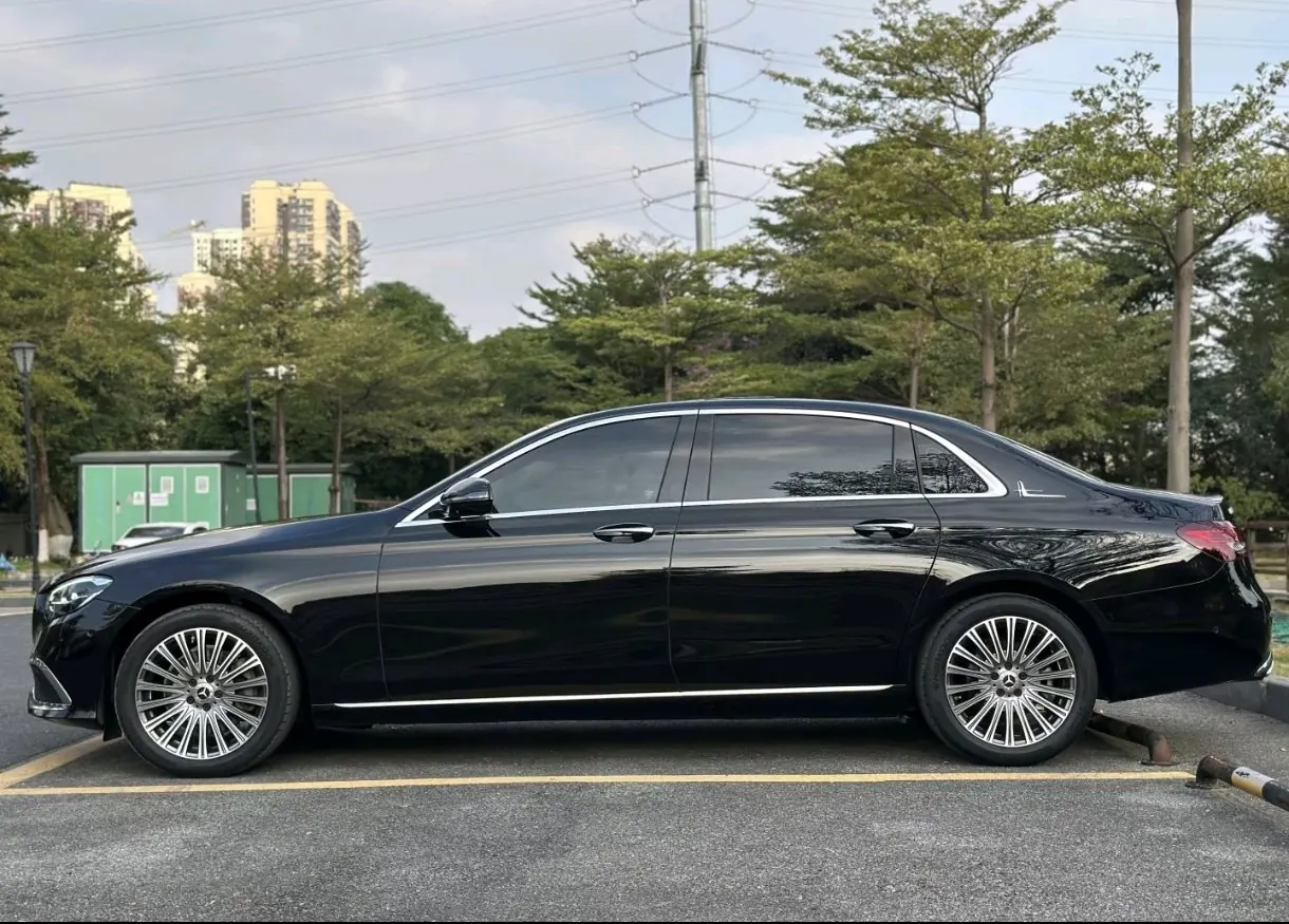 Mercedes Benz E Class 2023 E 300 L 2.0T Luxury Automatic Gear 6