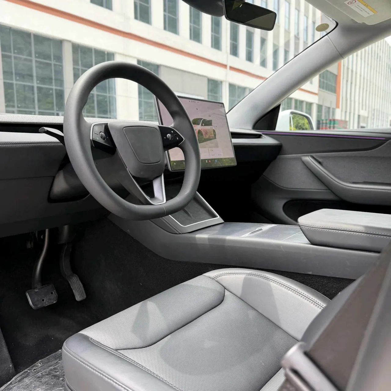 Tesla 2025 Model Y rear-wheel drive version automatic transmission 7
