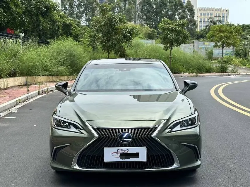 Lexus ES (Imported) 2020 ES300h 2.5 Stepless Excellence Edition Automatic Gear 2