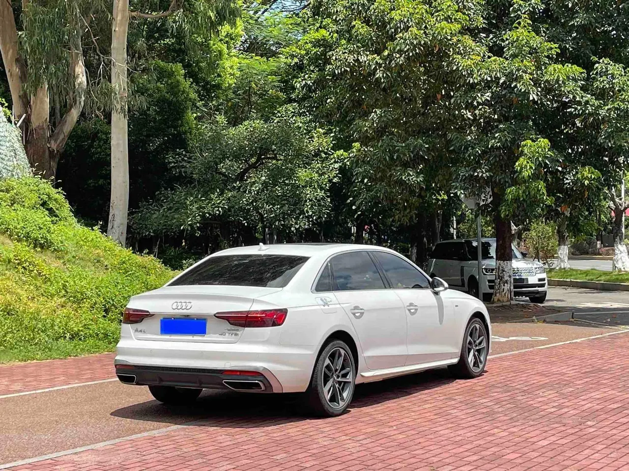 Audi 2020 A4L 2.0TFSI 35TFSI Fashion Dynamic Automatic 7